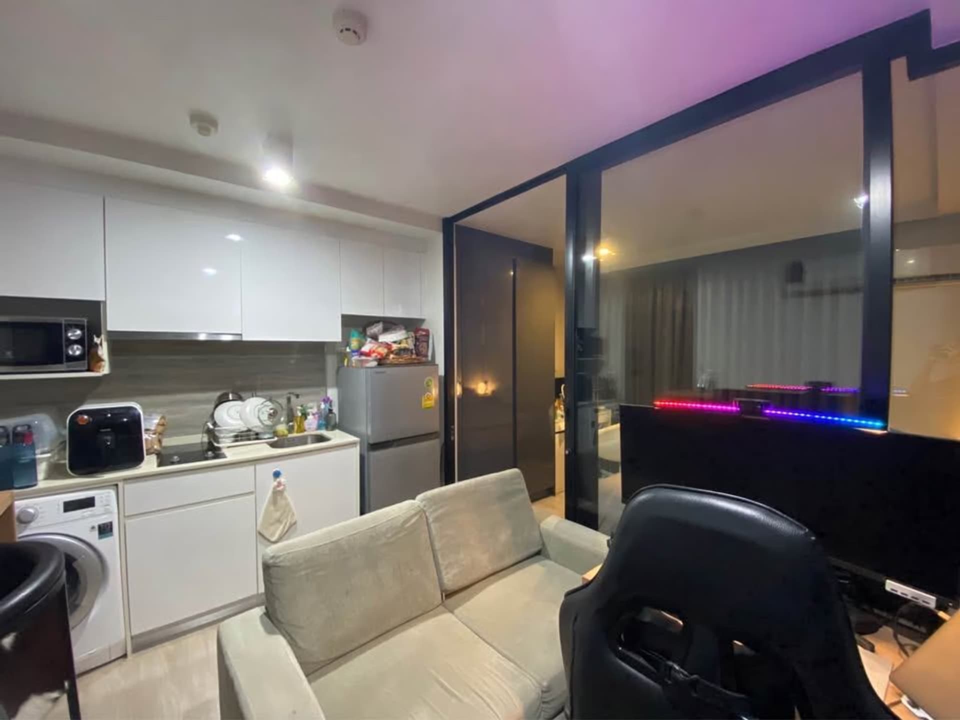 1 Bed Condo for Sale in Pathum Wan - Image 2
