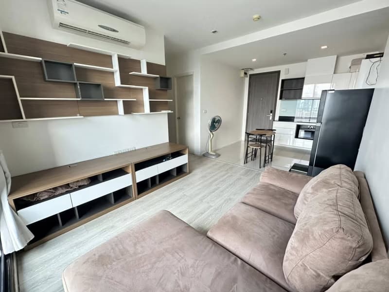 2 Bed Condo for Rent in Din Daeng
