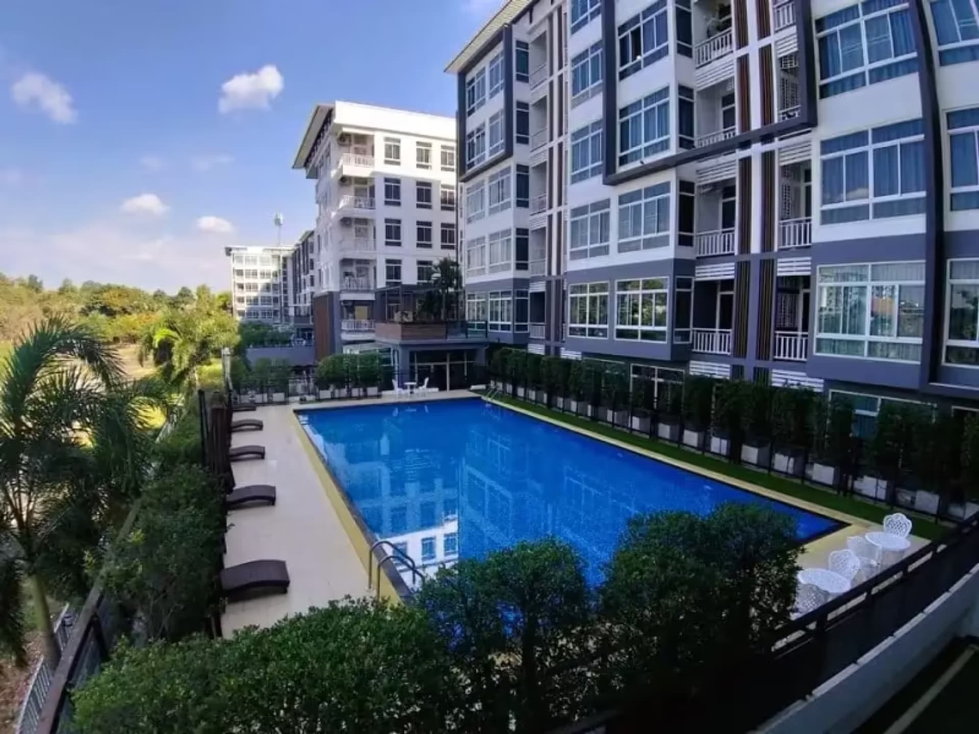 1 Bedroom Condo - Image 2