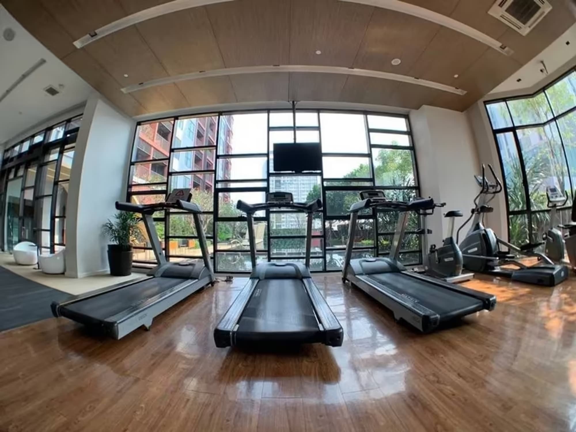  - Image 12