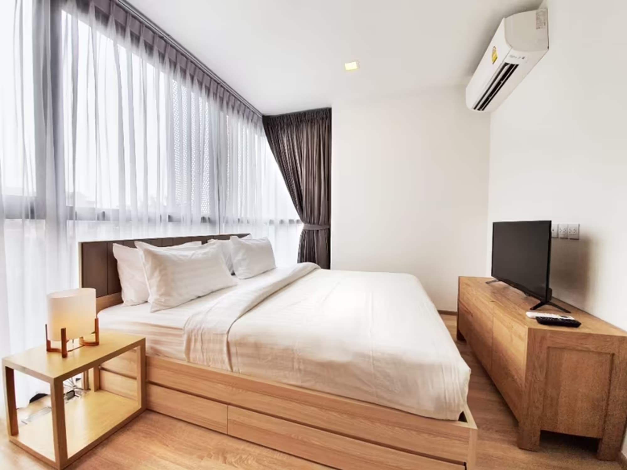 Condo for Sale, Sale w/Tenant at Taka Haus Ekkamai 12 - Image 3