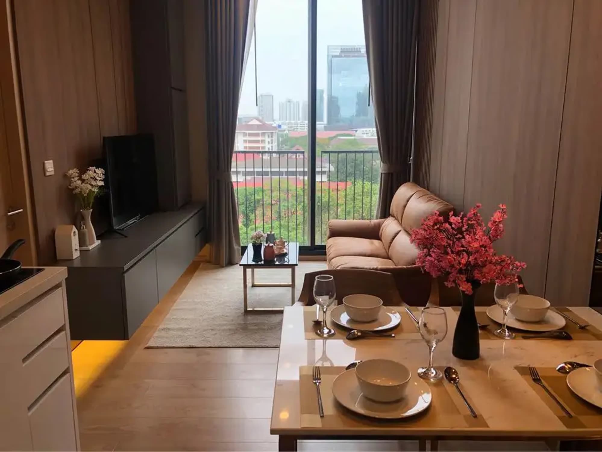 1 Bedroom Condo - Image 2