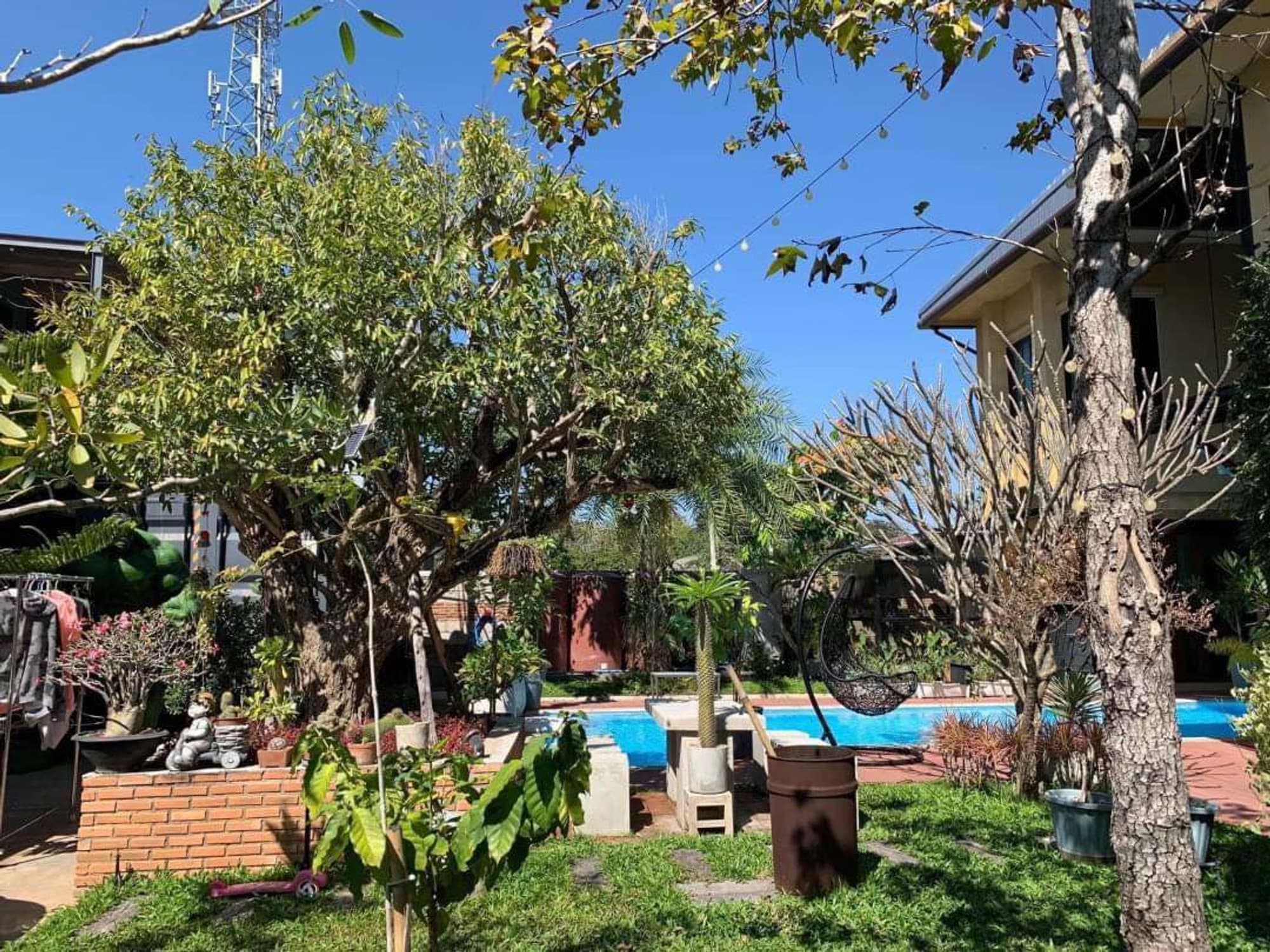 4 Bedroom House - Image 14