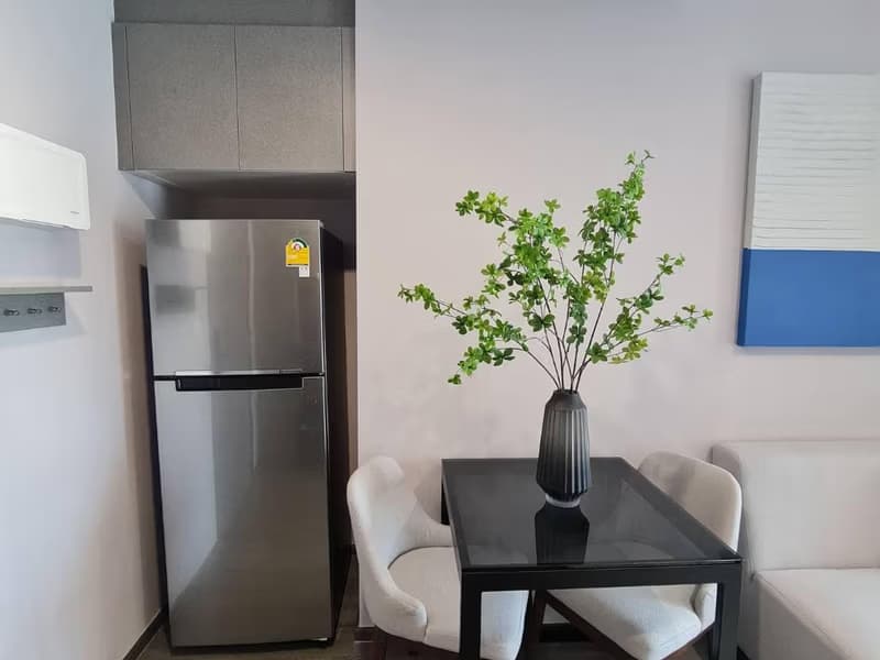 1 Bed Condo for Rent and Sale in Bang Rak