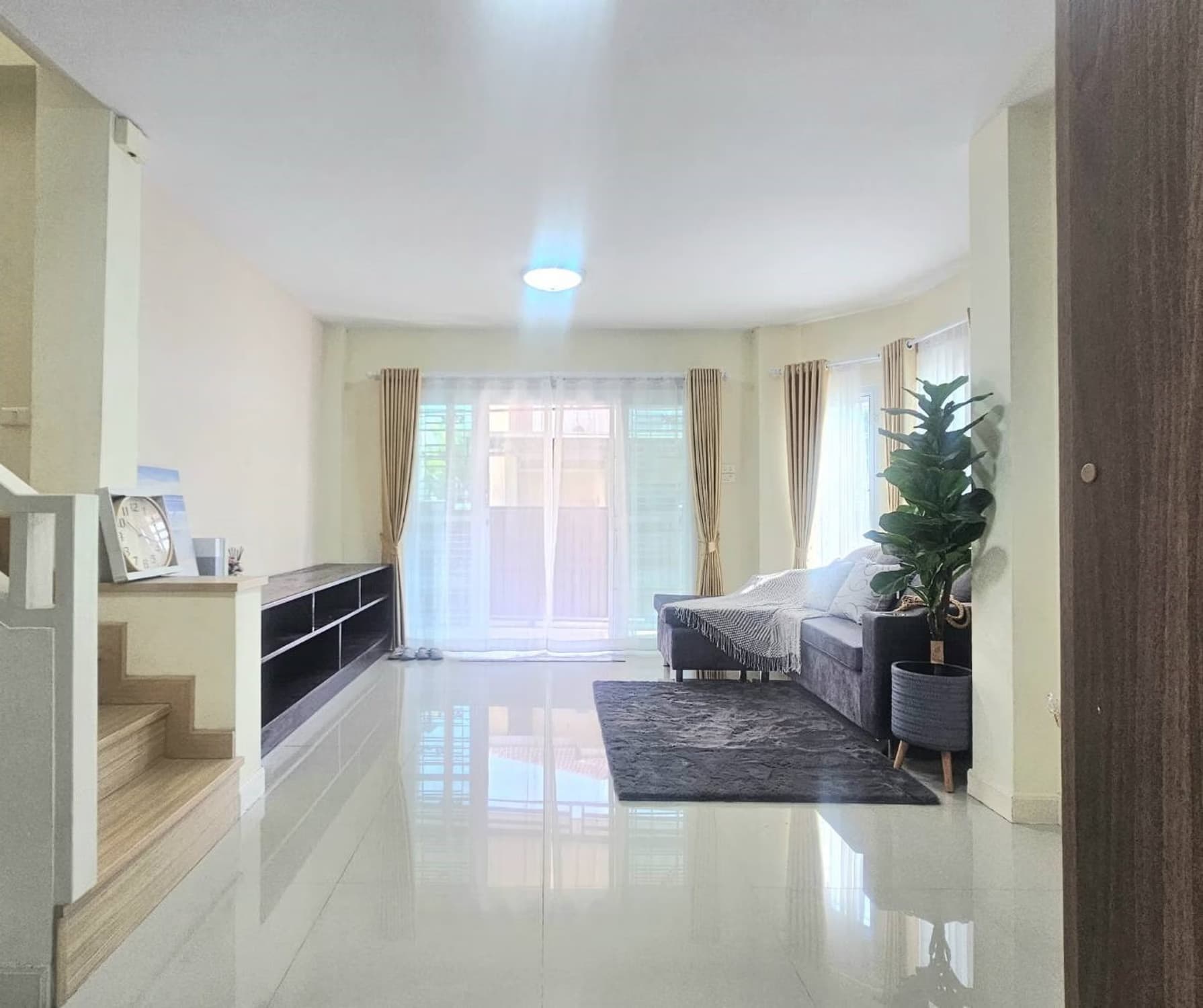 3 Bed House for Sale in Saraphi District - Image 4