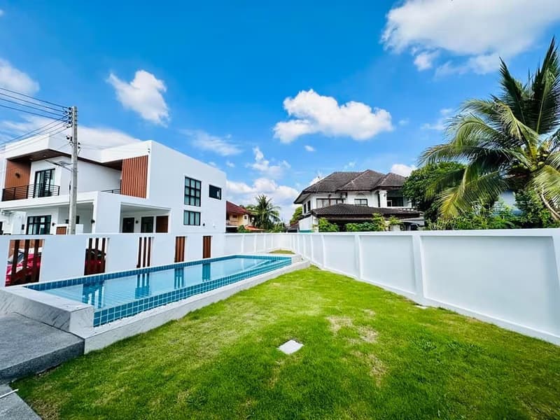 4 Bed House for Rent in Mueang Chiang Mai District