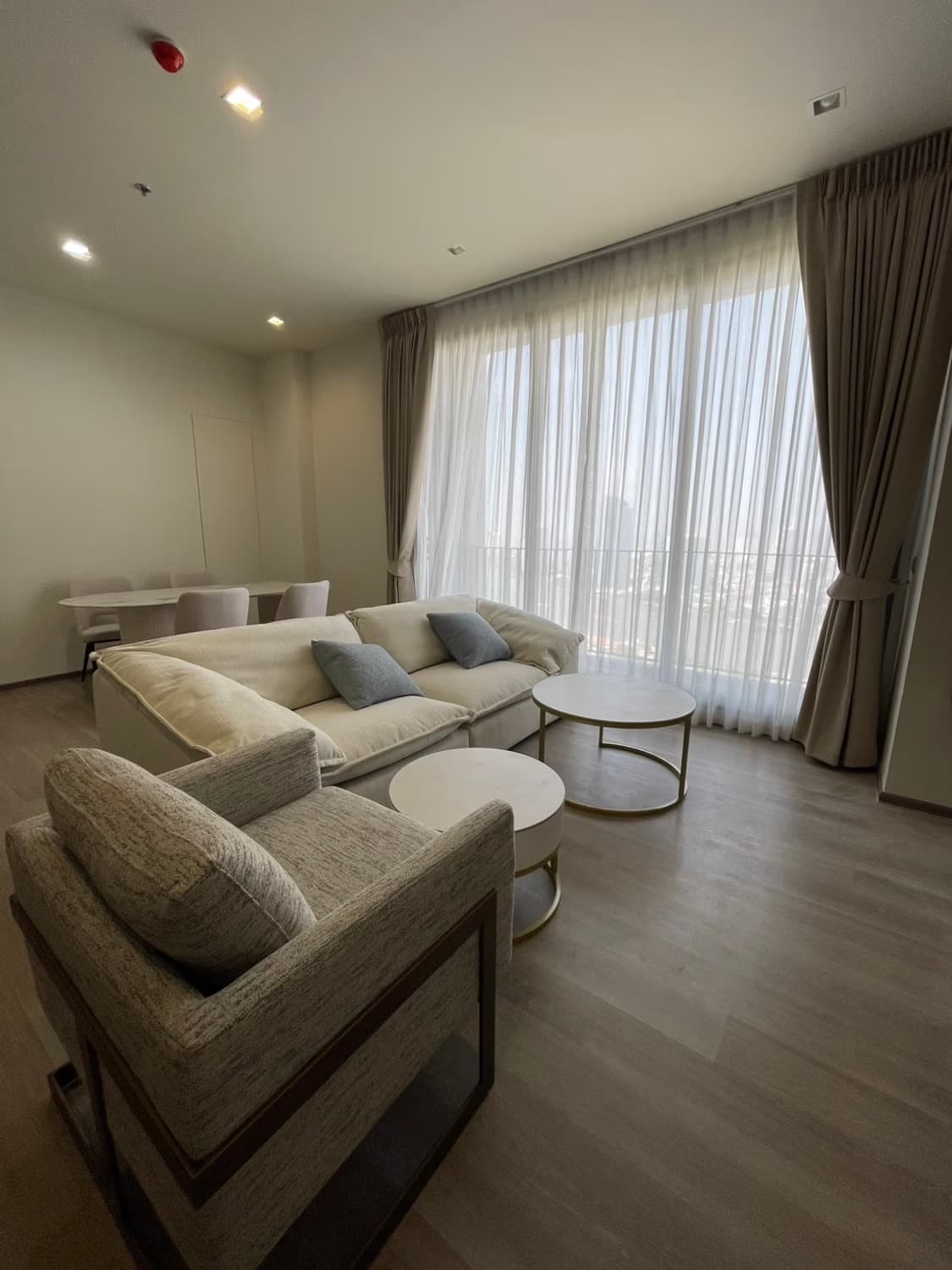 3 Bed Condo for Rent in Bang Kho Laem - Image 2