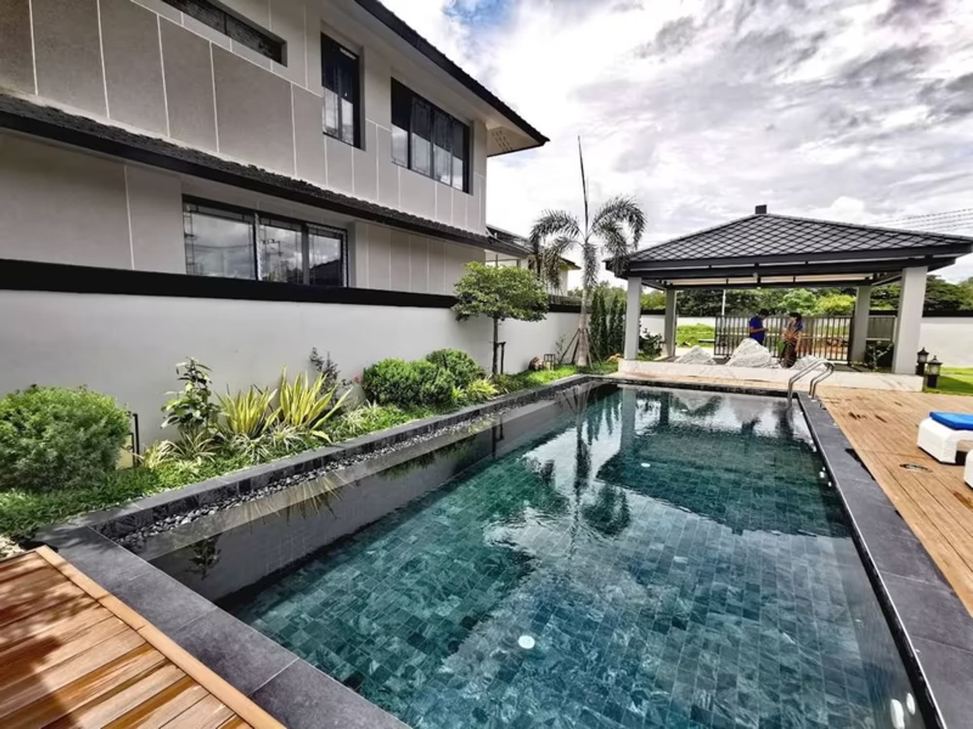 Luxury Pool Villa at San Sai - Image 2