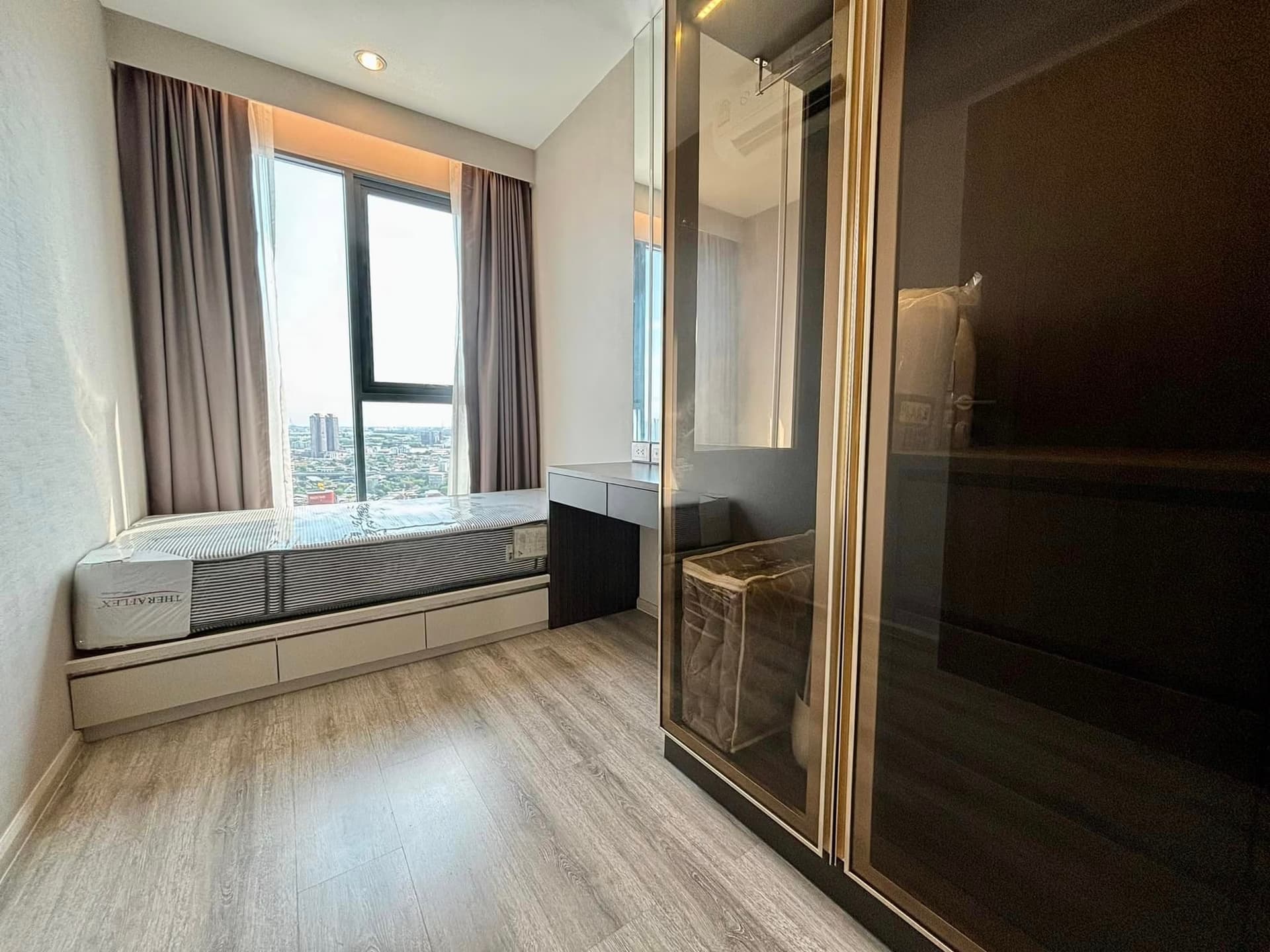 2 Bed Condo for Rent and Sale  Near Udom Suk BTS - Image 8