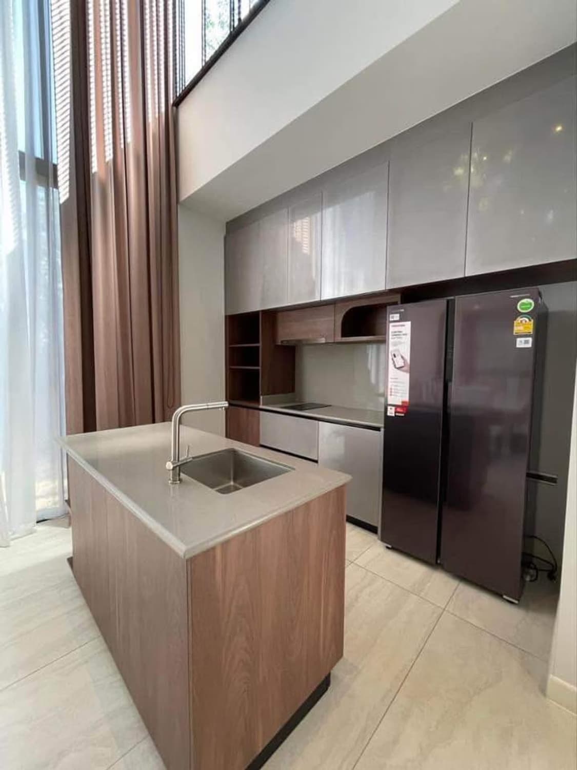 4 Bed House for Rent in Bang Kapi - Image 6