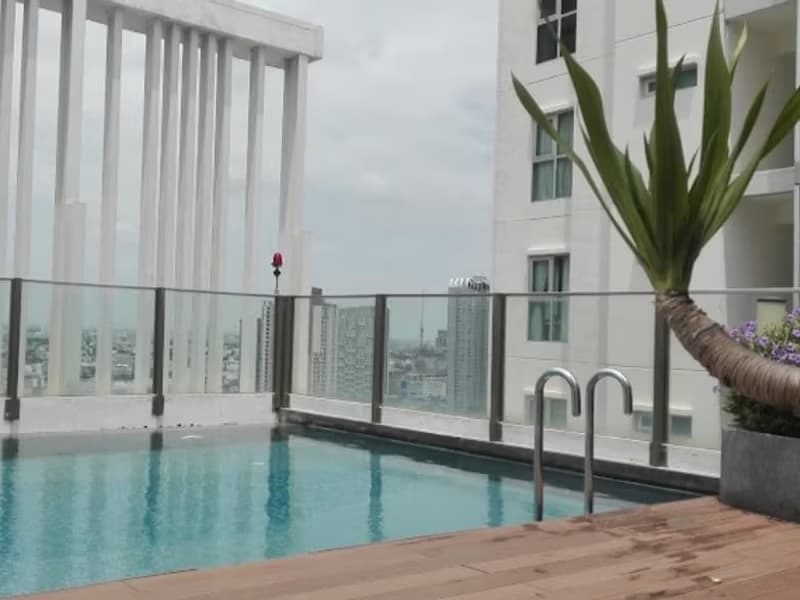 2 Bed Condo for Sale in Khlong Toei