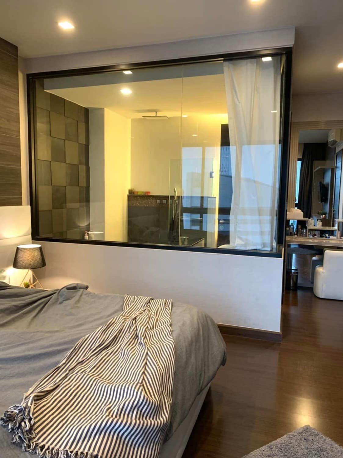 3 ห้องนอน คอนโด สำหรับ ขายและจำหน่าย ใน Huai Khwang - Image 11