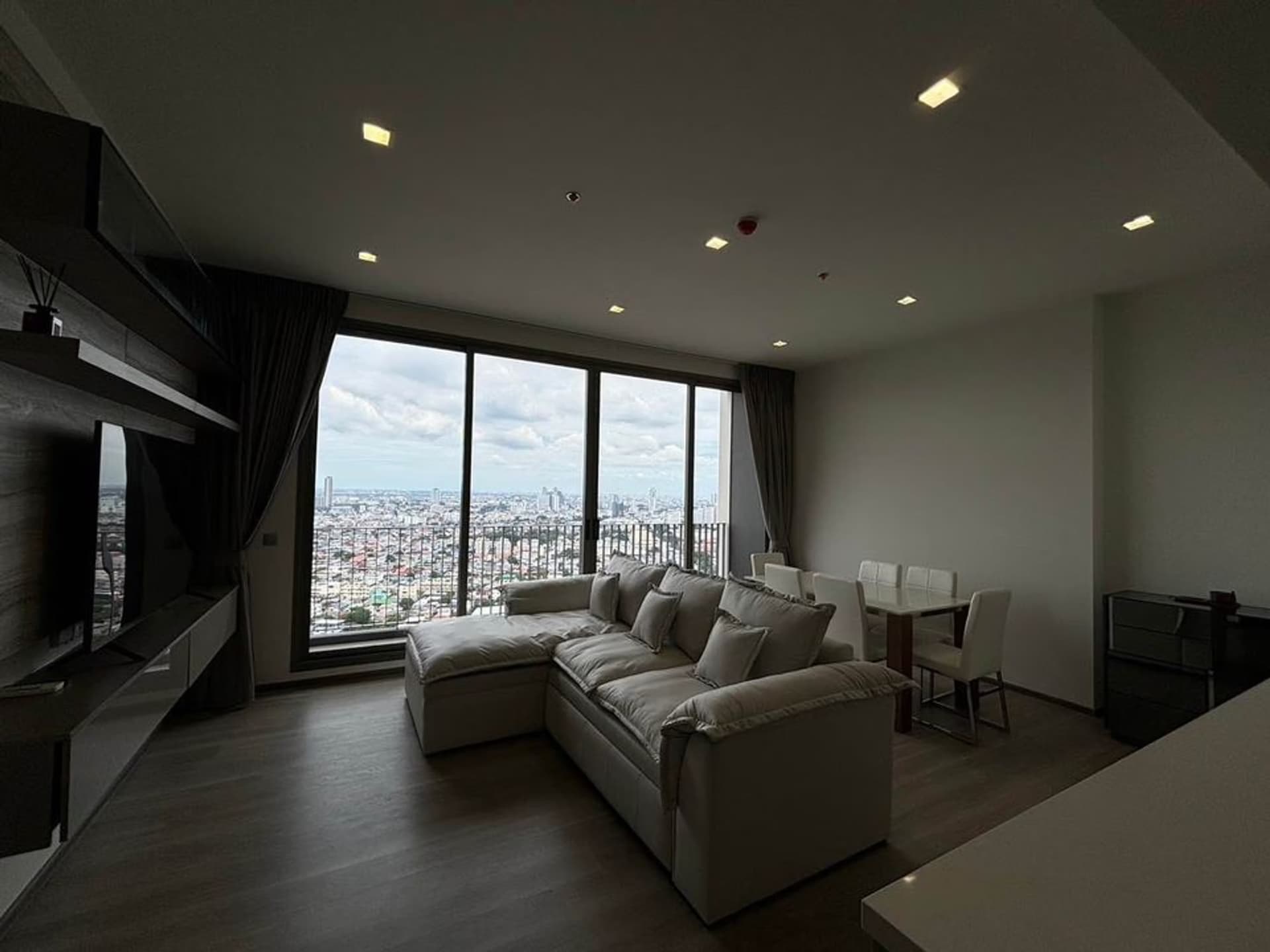 2 Bed Condo for Rent in Bang Kho Laem - Image 22