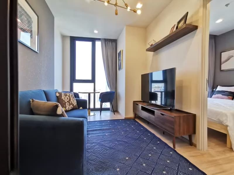 1 Bedroom Condo
