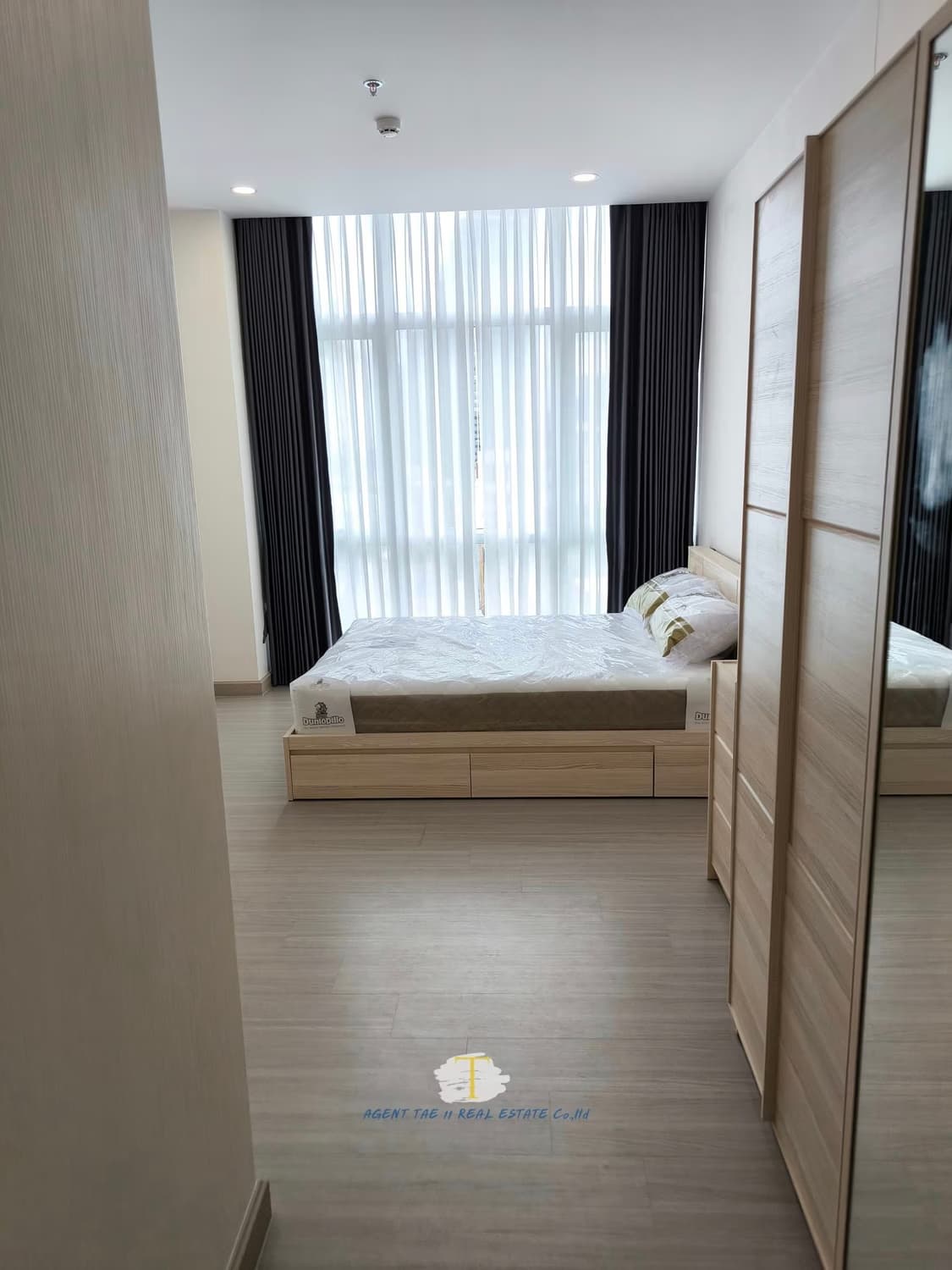 1 Bed Condo for Rent in Bang Rak - Image 12