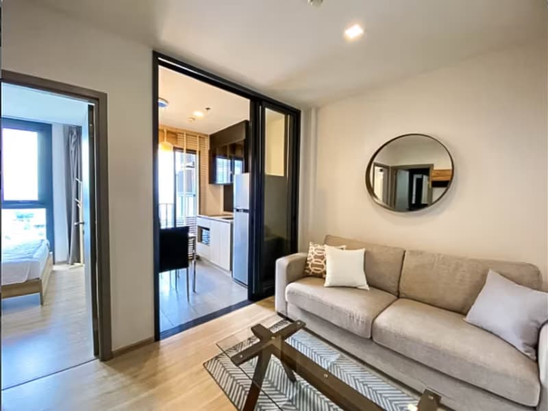 1 Bedroom Condo for Rent at The Base Garden Rama 9