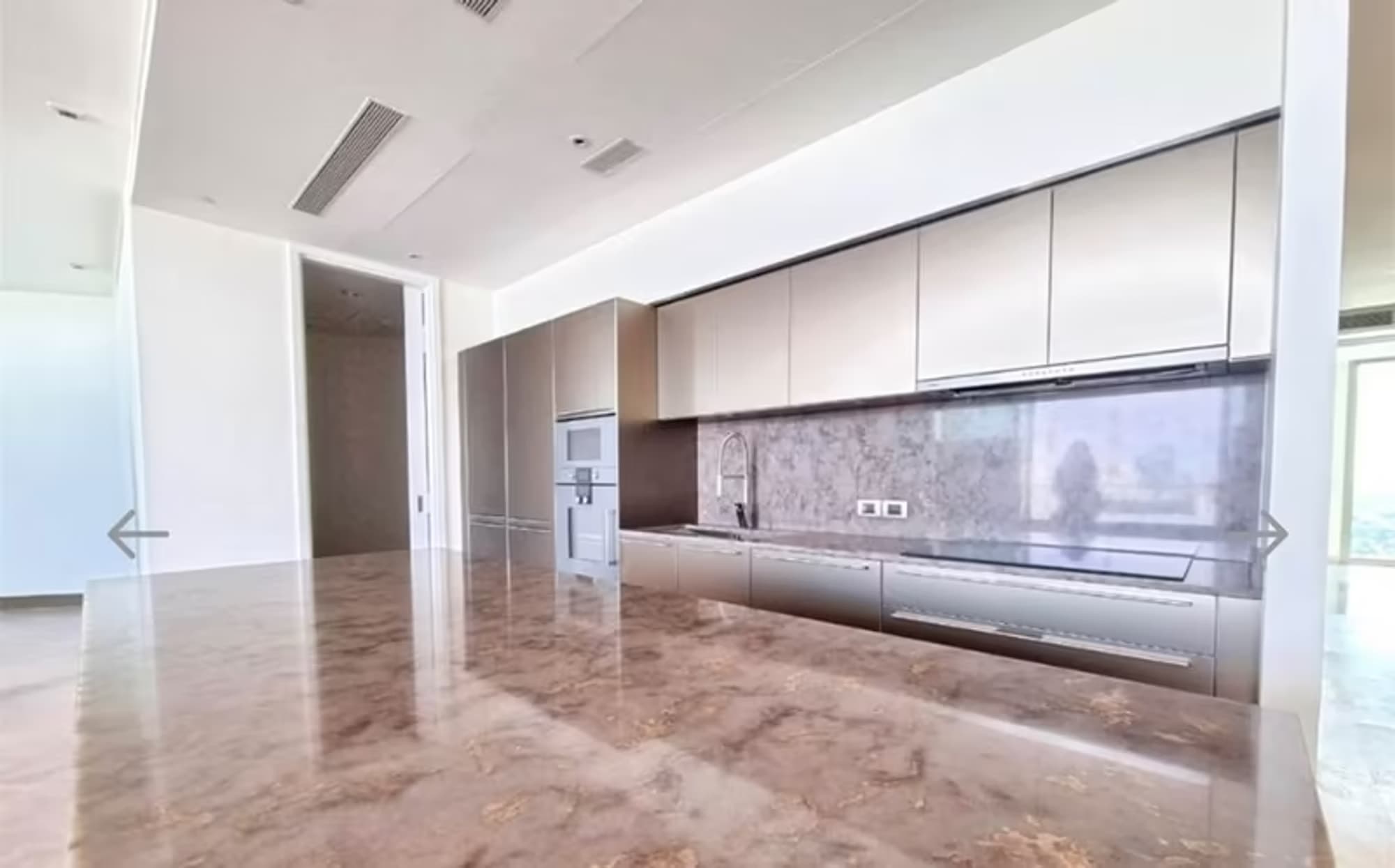  - Image 7