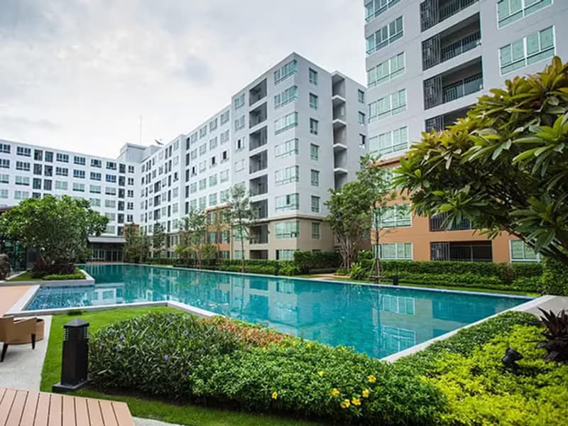 1 Bedroom Condo