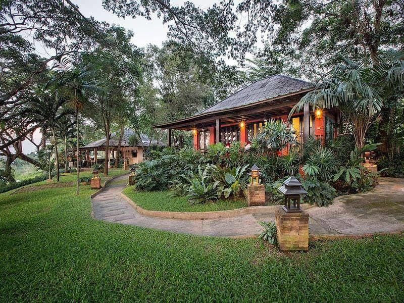 20 Bed House for Rent and Sale in Saraphi