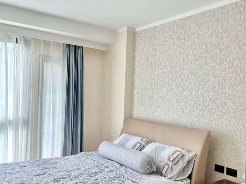 1 Bedroom Condo