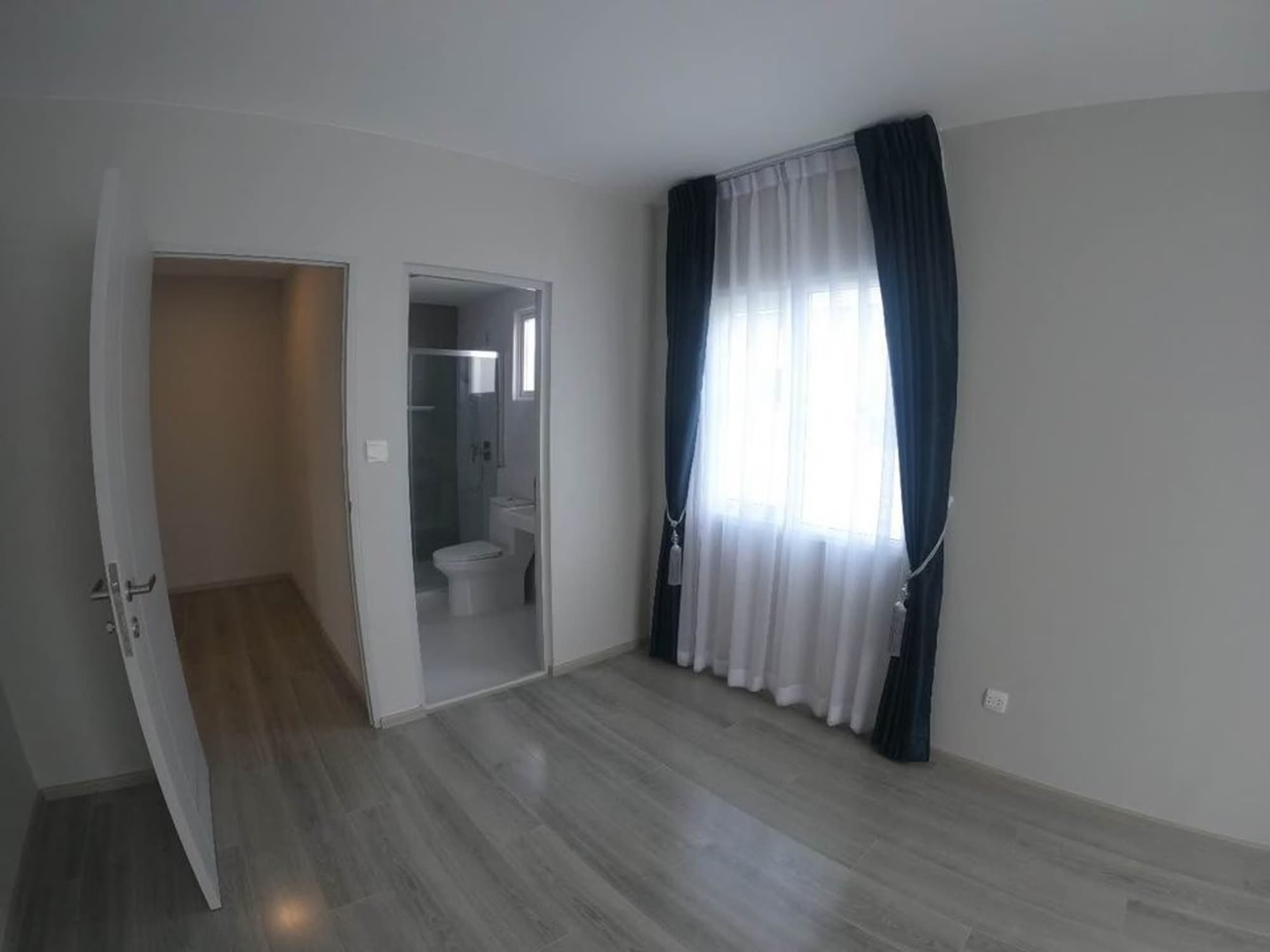 2 Bed House for Rent in Bang Na - Image 8