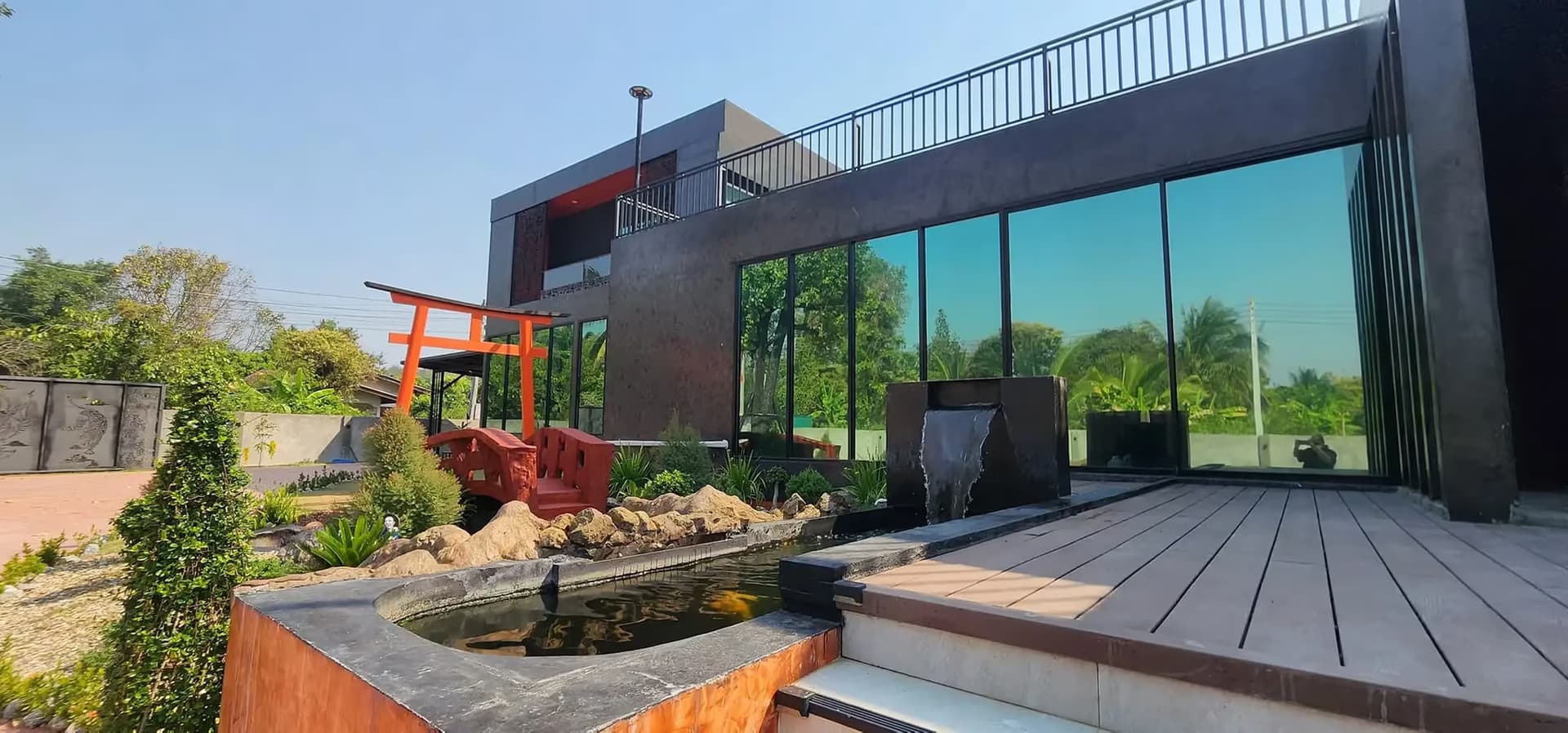 5 Bedroom House - Image 17