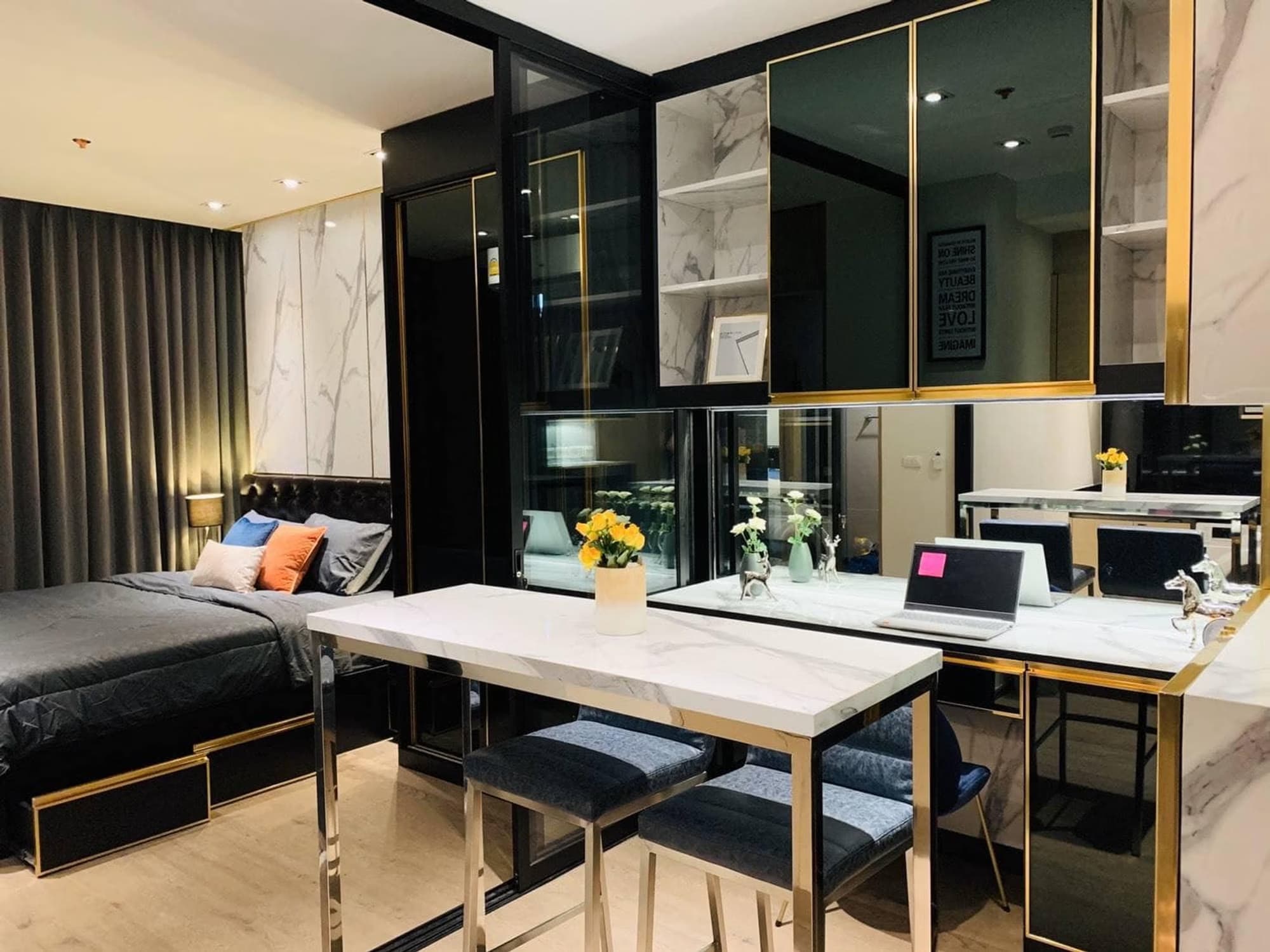 Condo for Rent, Sale at Park 24 (Park Origin Phrom Phong) - Image 1
