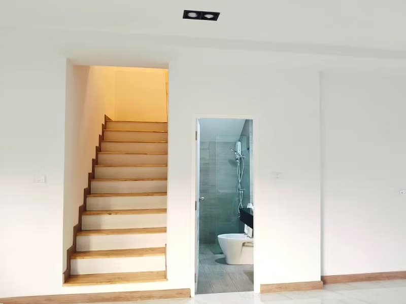 3 Bed House for Rent in Doi Saket District