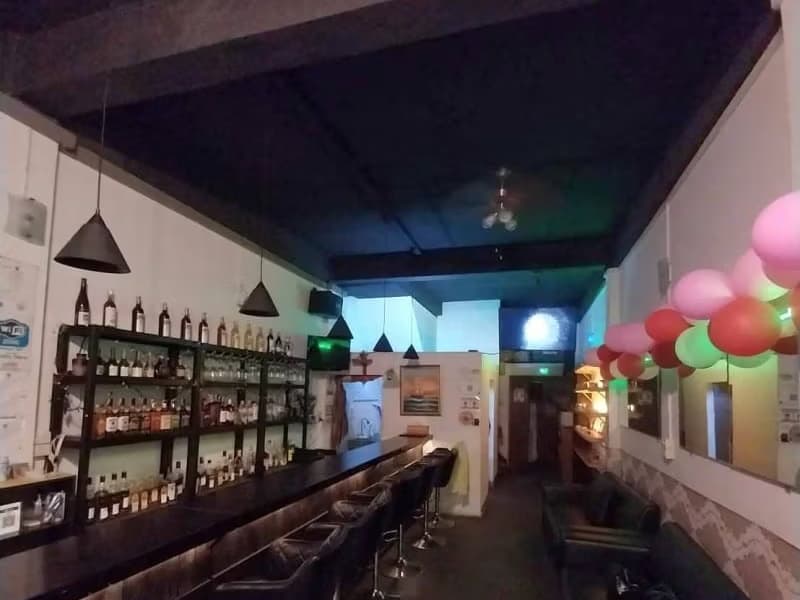 1 Bed Commercial for Rent in Khlong Toei