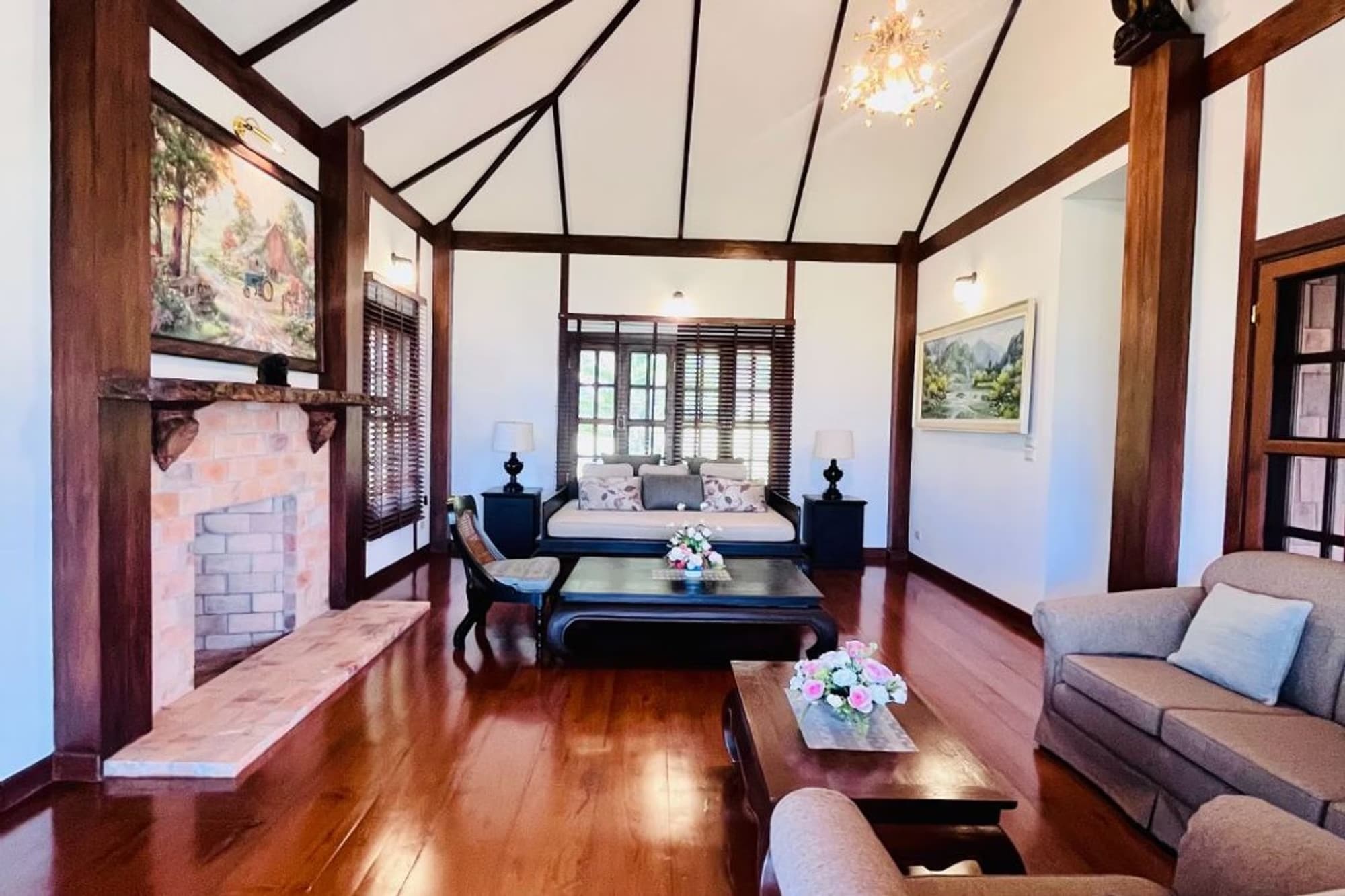 Swiss Style house for rent - 3 bedrooms, 4 bathrooms, surrounded by nature and stunning views - Image 31