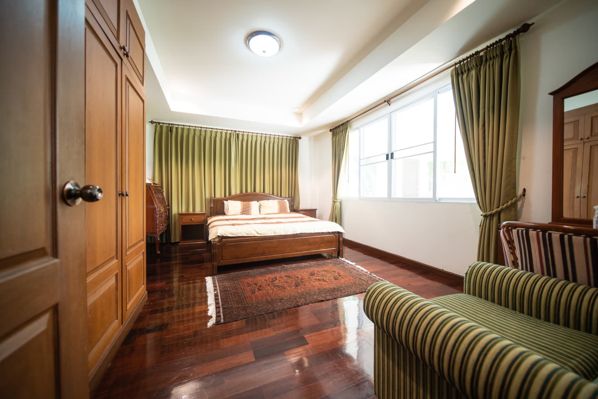 4 Bed House for Sale in Hang Dong - Image 10