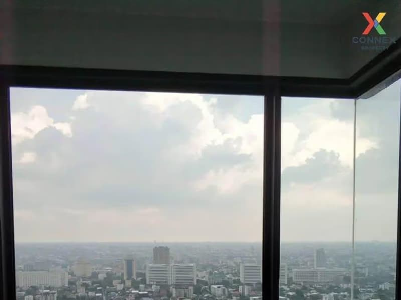 2 Bed Condo for Rent in Chatuchak