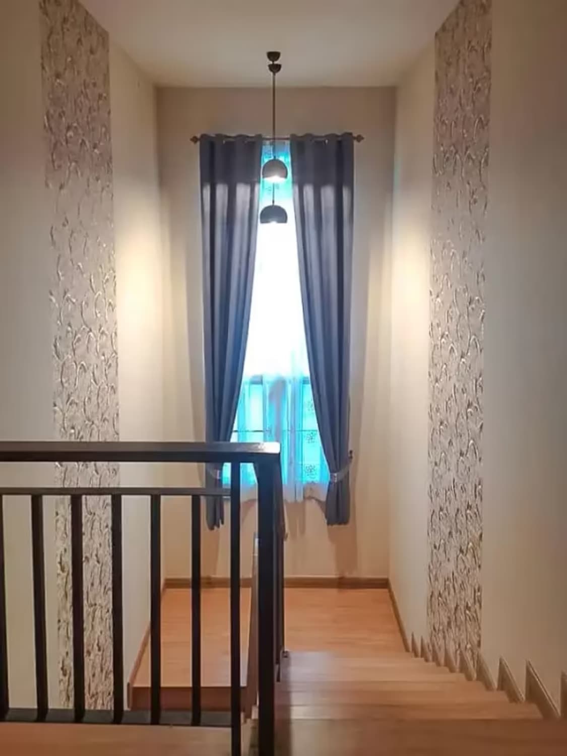 4 Bedroom House - Image 10