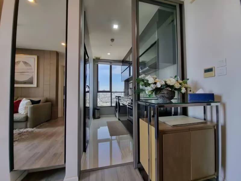 2 Bedroom Condo