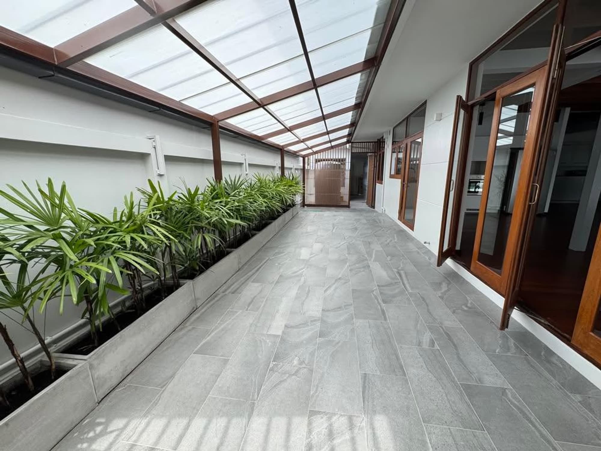4 Bed House for Rent in Watthana - Image 22