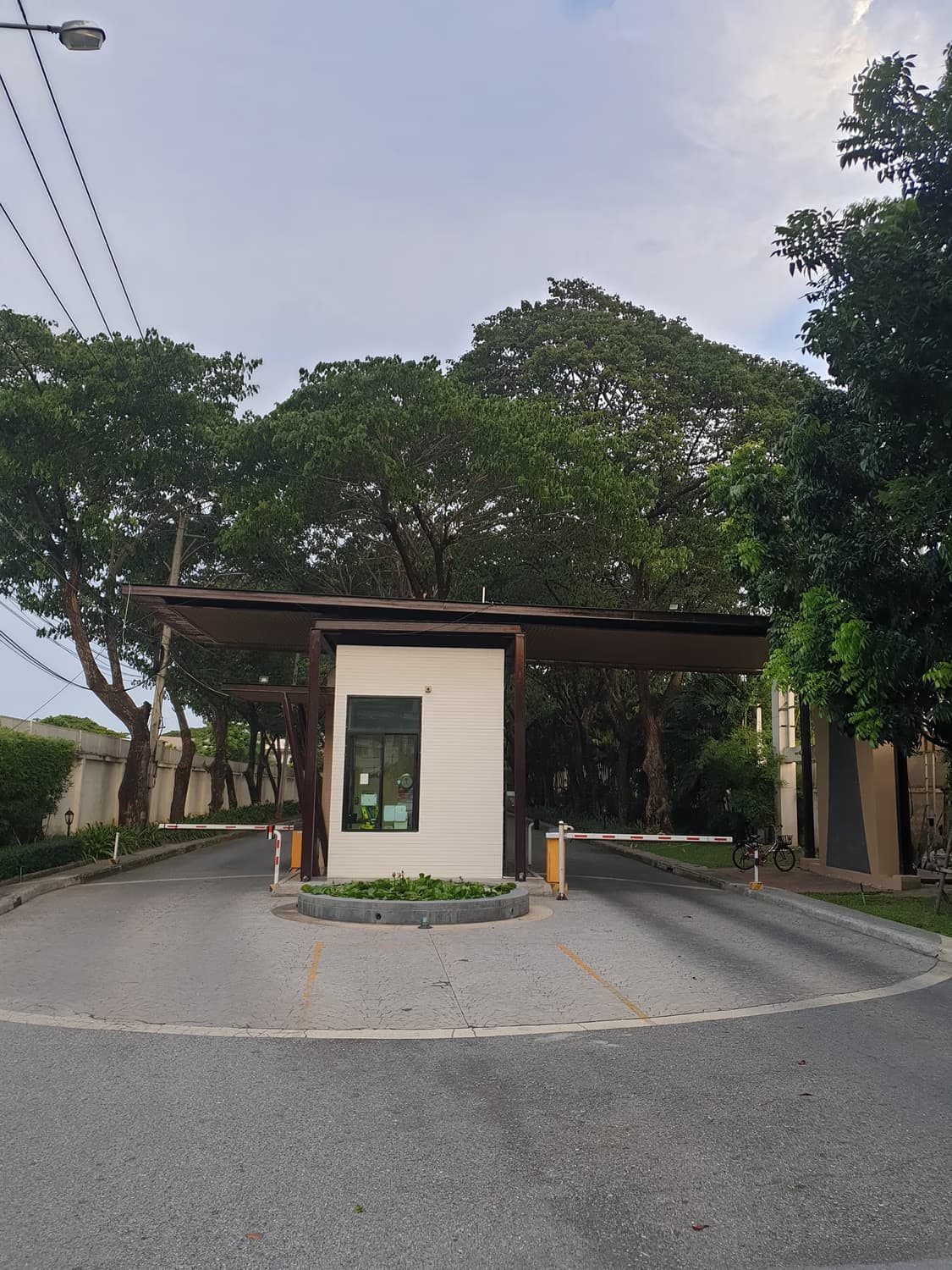 3 Bed House for Rent in Bang Phli, Samut Prakan - Image 12