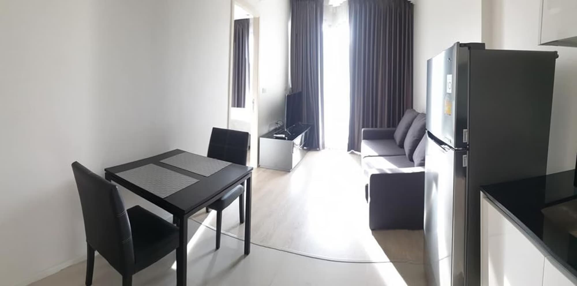 1 Bed Condo for Rent in Din Daeng - Image 2