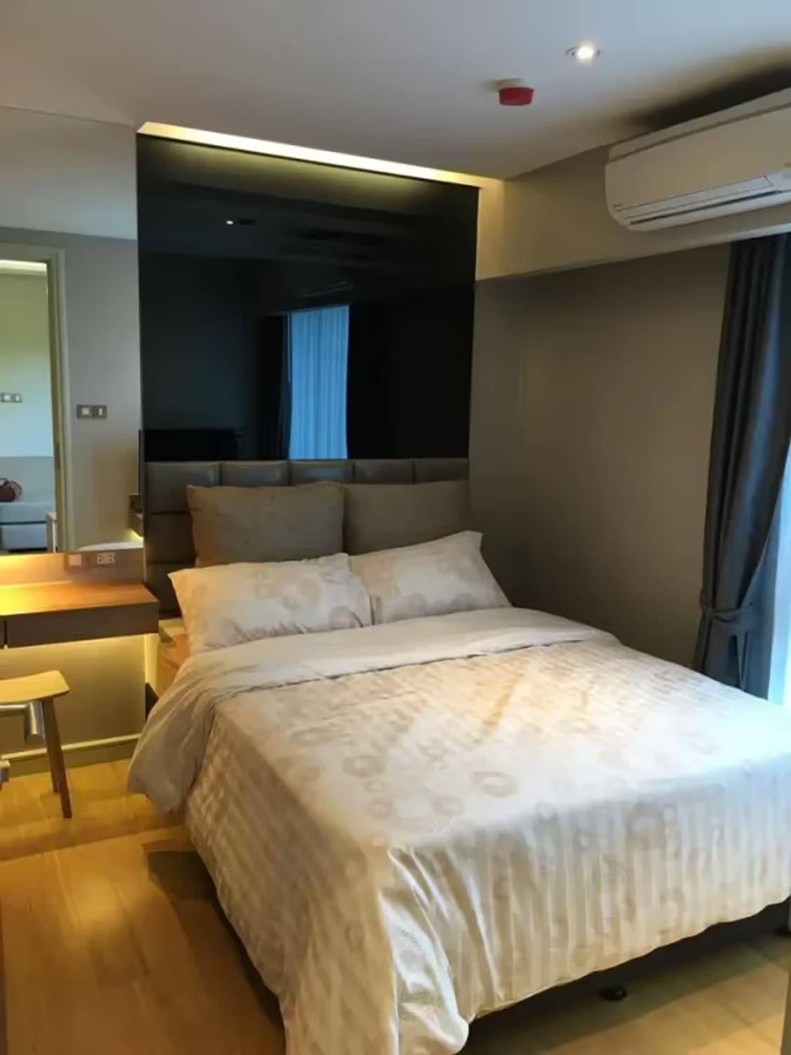 1 Bedroom Condo - Image 3
