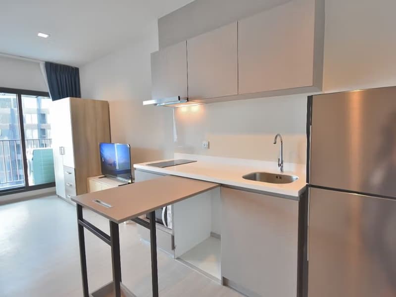 null Bed Condo for Rent and Sale  Near Phra Ram 9 MRT