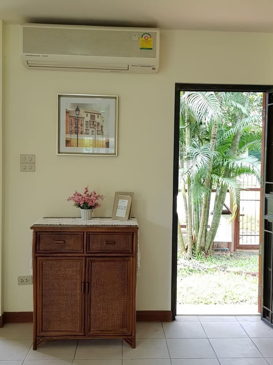 4 Bed House for Sale in Hang Dong - Image 5