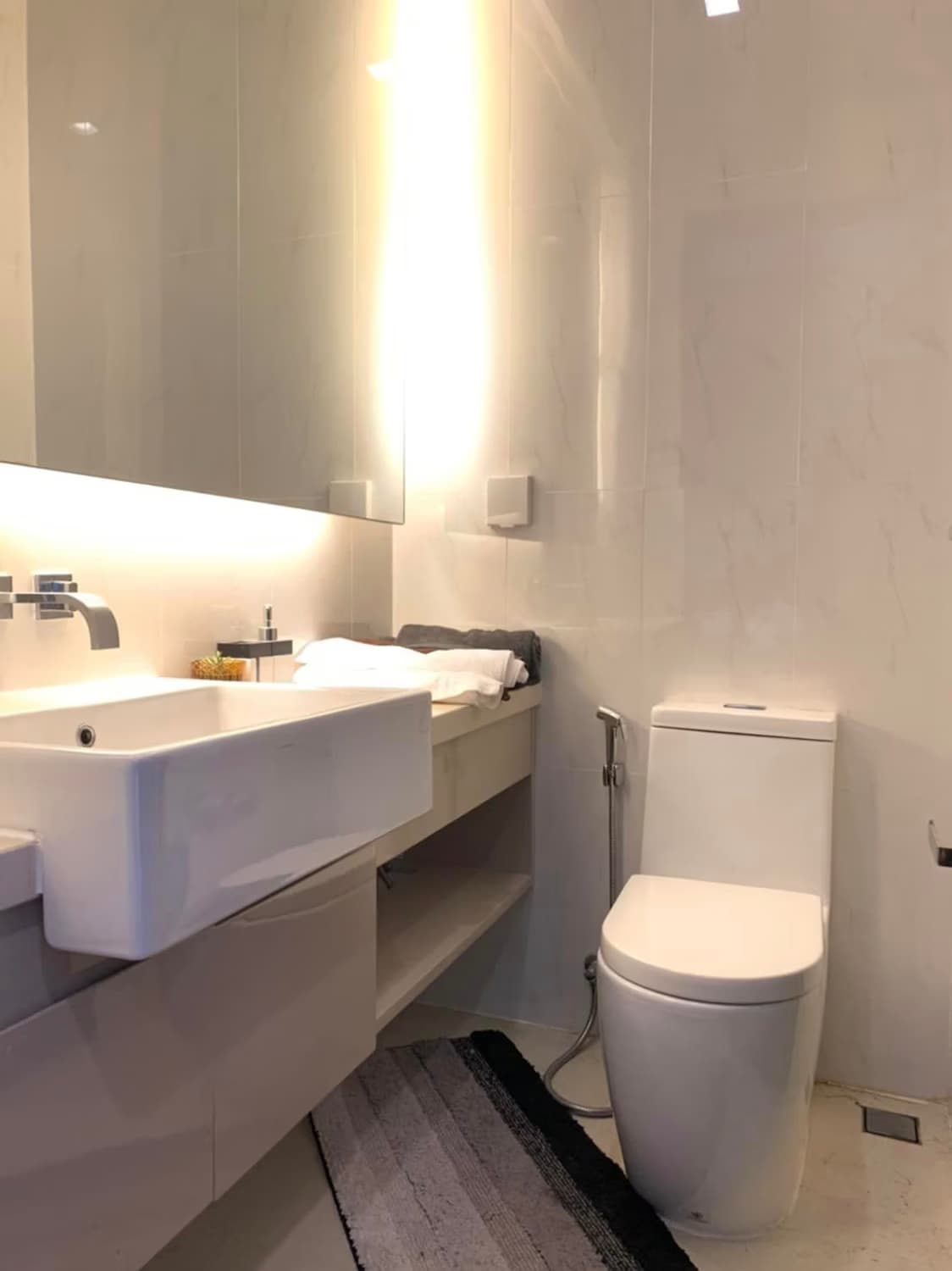 3 ห้องนอน คอนโด สำหรับ ขายและจำหน่าย ใน Huai Khwang - Image 19