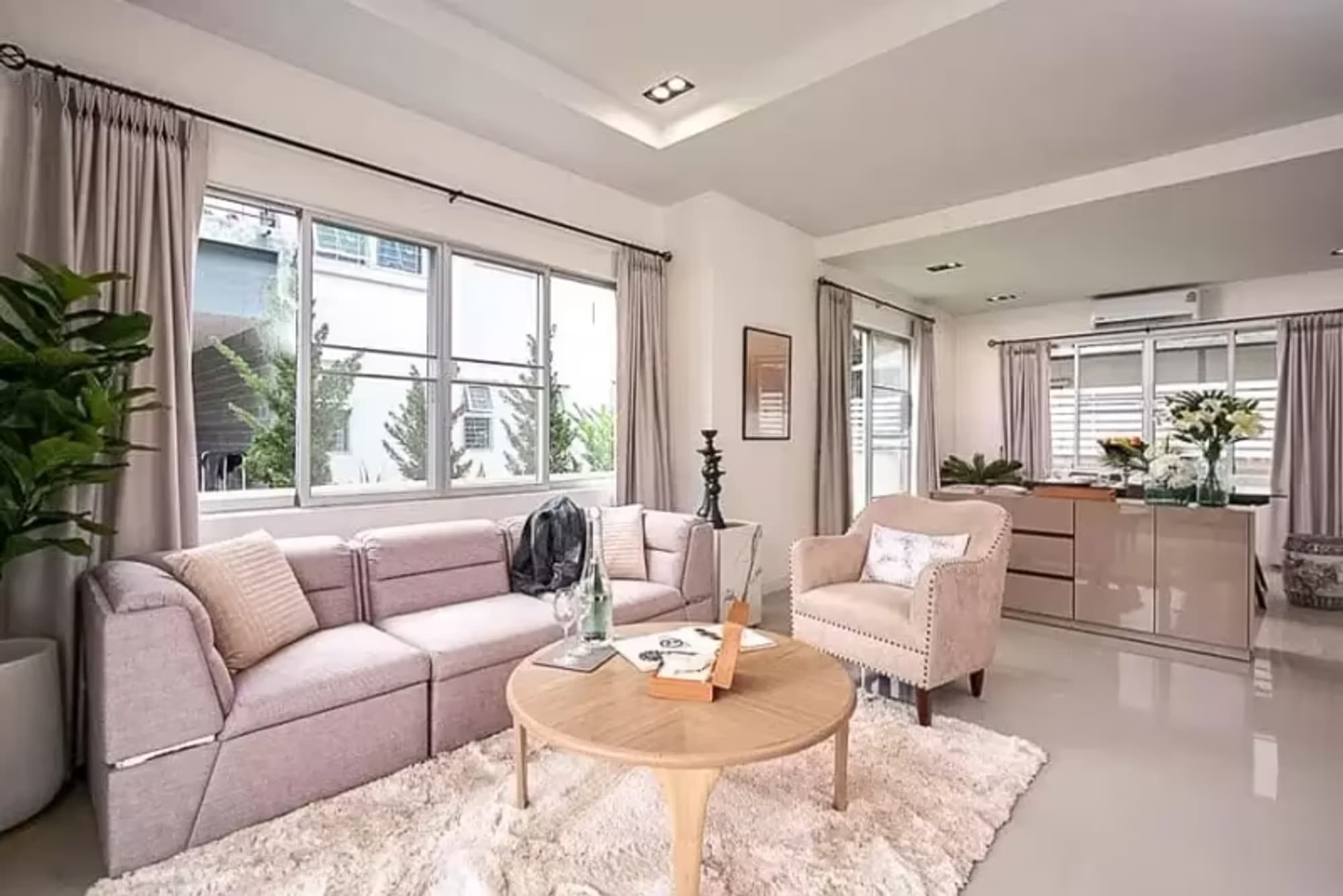 3 Bedroom House - Image 12