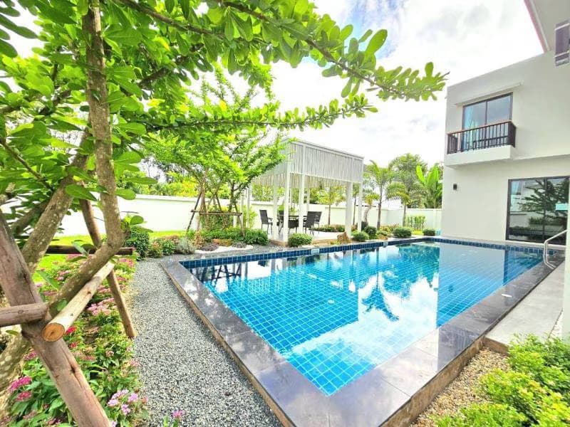 5 Bed House for Sale in Hang Dong District