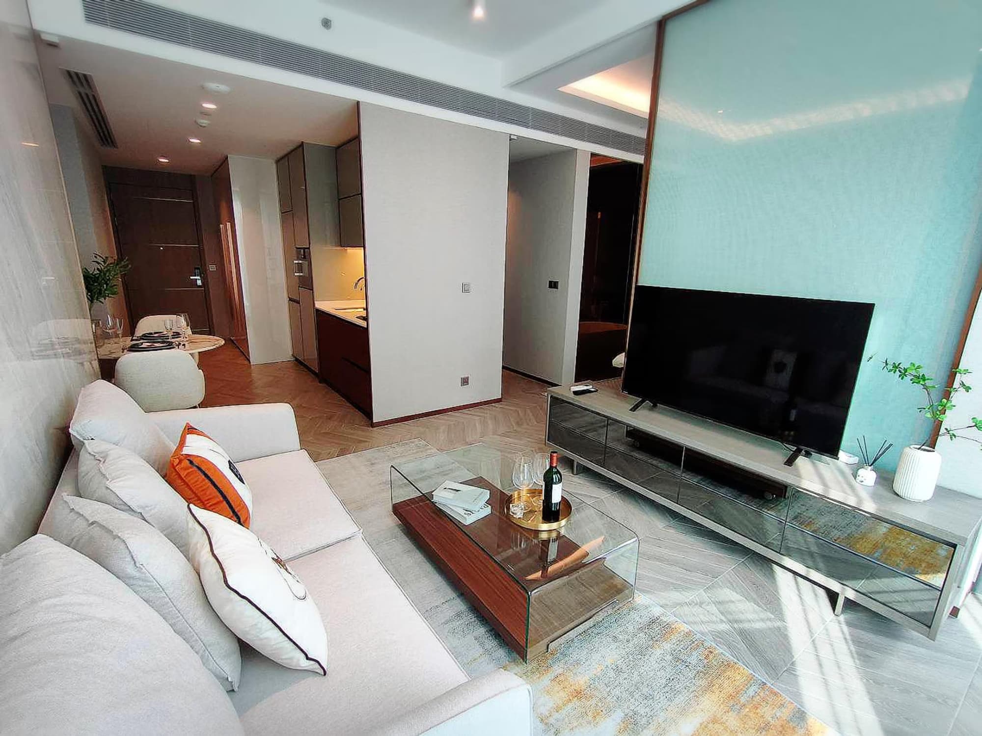  - Image 5
