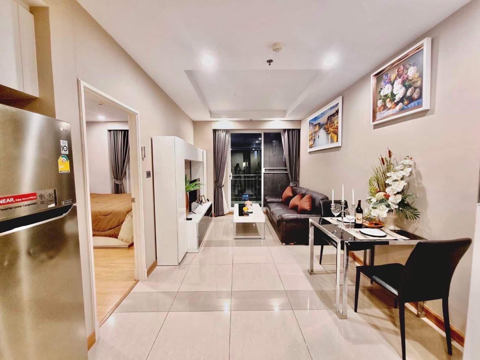 1 Bed Condo for Rent and Sale  Near Thailand Cultural Centre MRT - Image 22
