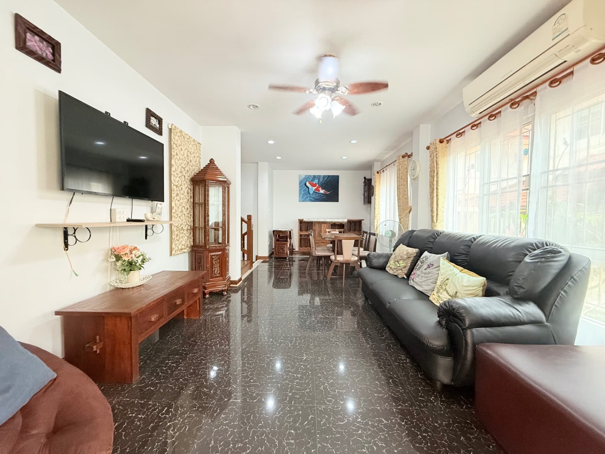 3 Bed House for Rent in Hang Dong - Image 4
