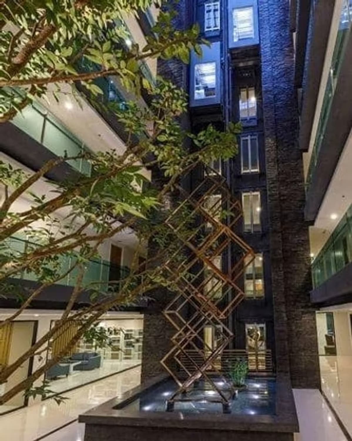 Condo for Sale, Sale w/Tenant at Starhill Condo - Image 5