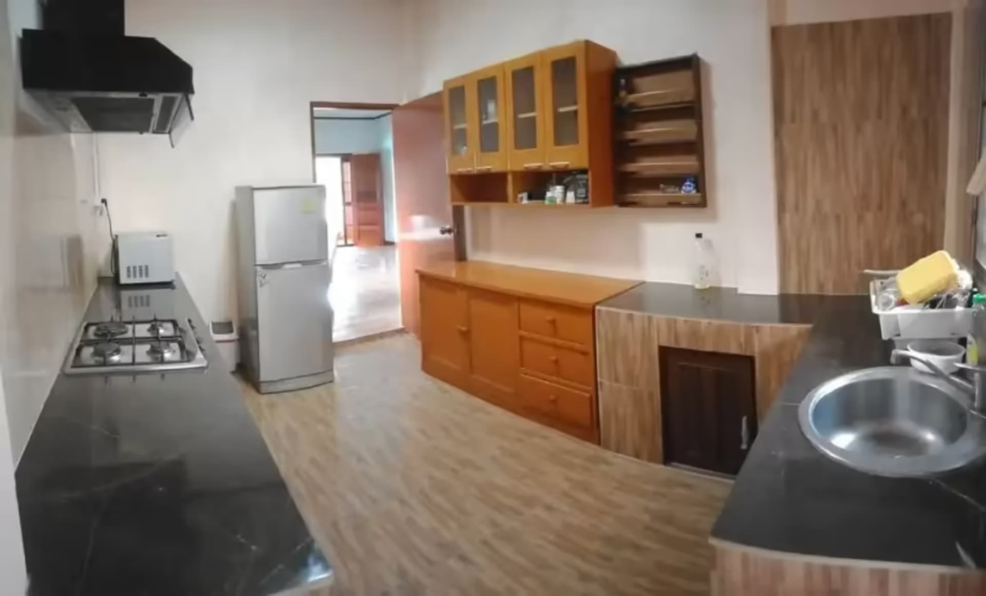 2 Bedroom House - Image 14