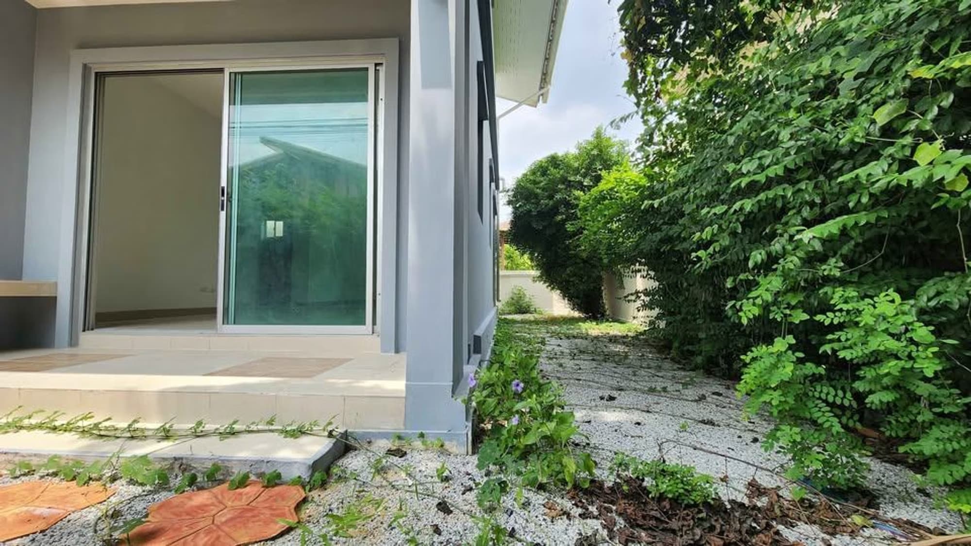 3 Bedroom House - Image 9