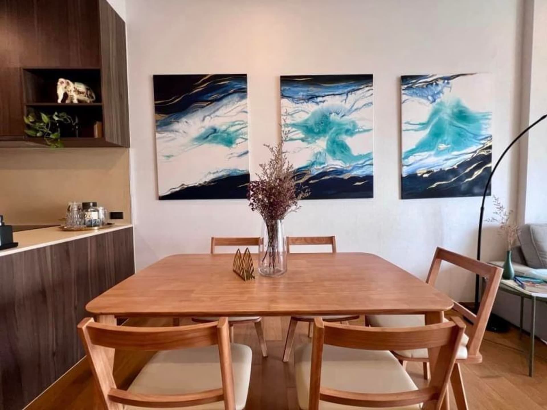2 Bed Condo for Rent in Khlong Toei - Image 5